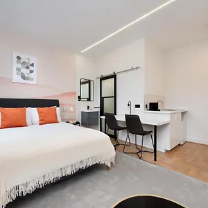 Appartement D8 House, Londen